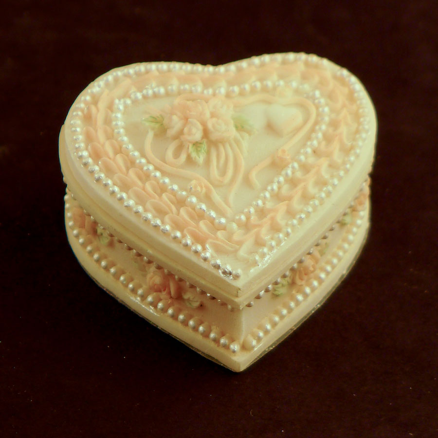 Heart Shaped Ceramic Locket Wedding Party Favor Candy Box Set of 6